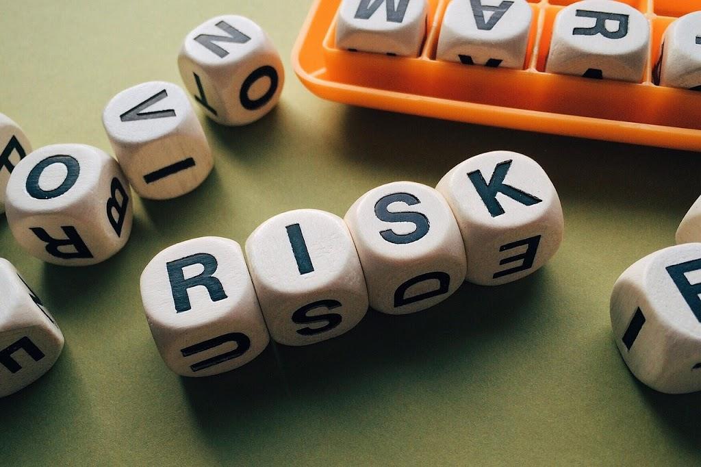 Master Risk Management and Psychology to Minimize Trading Losses